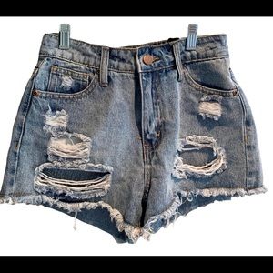 NWT Fashion Nova high waisted cutoff denim shorts SZ S Daydreamer Distressed